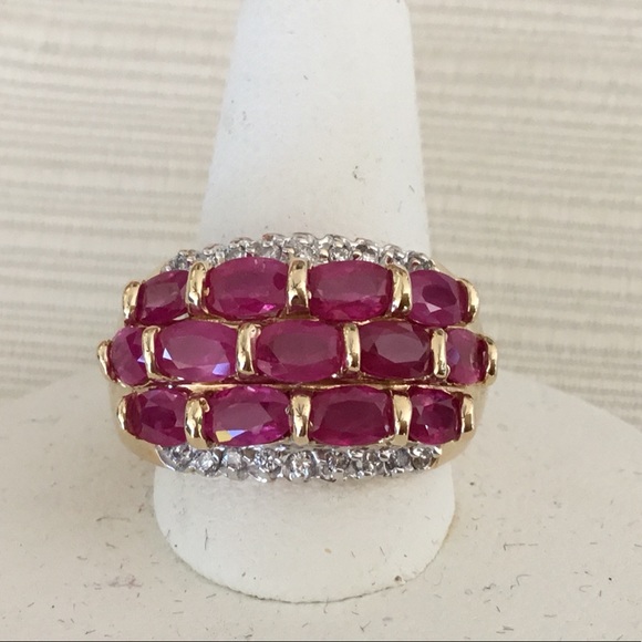 10KTYG Ruby Diamond Ring Size 7 1/4. Weight 7.1.  Can be resized.  Perfect Gift. - Picture 12 of 13